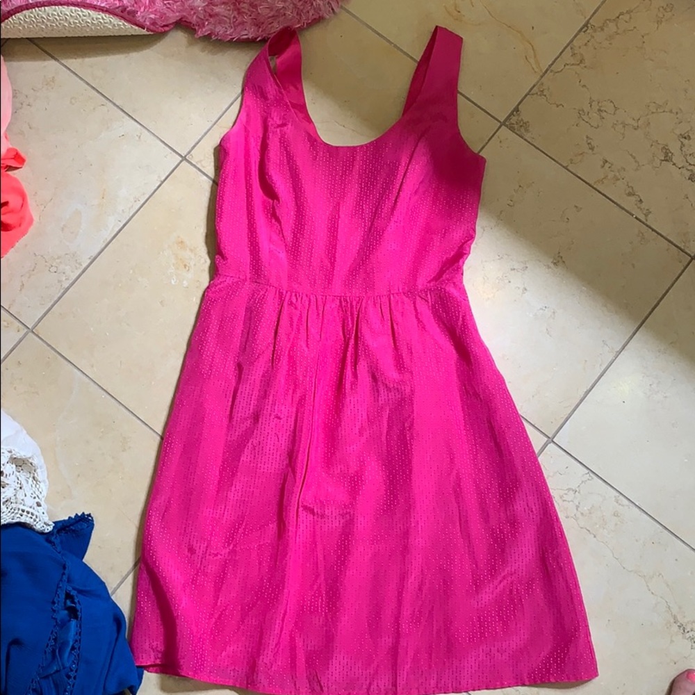 Vineyard vines pink dress